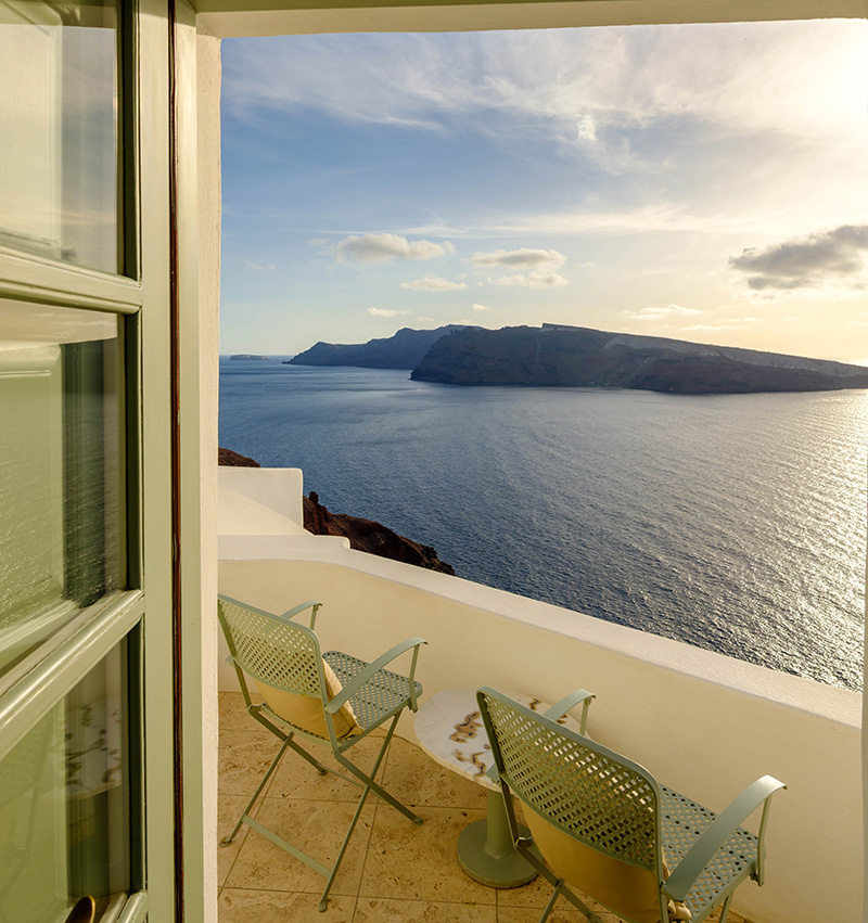 JUNIOR SUITES